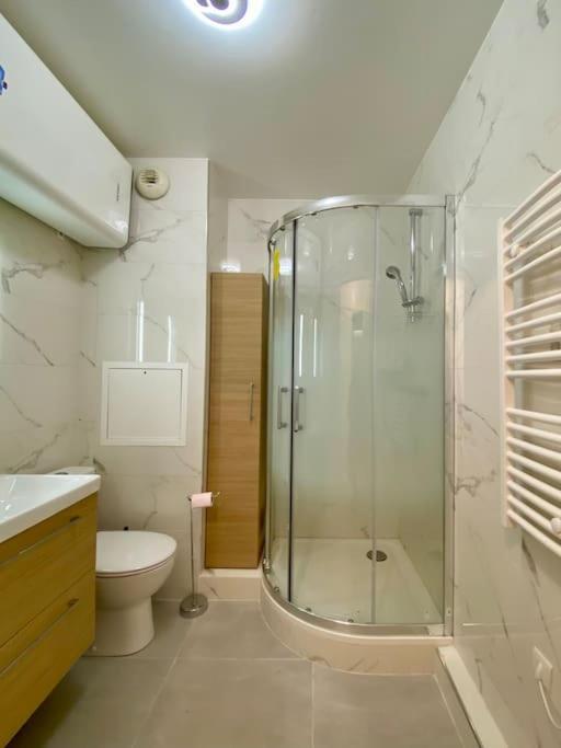 Suite Maximilien Near Disneyland Bussy-Saint-Georges Exterior foto